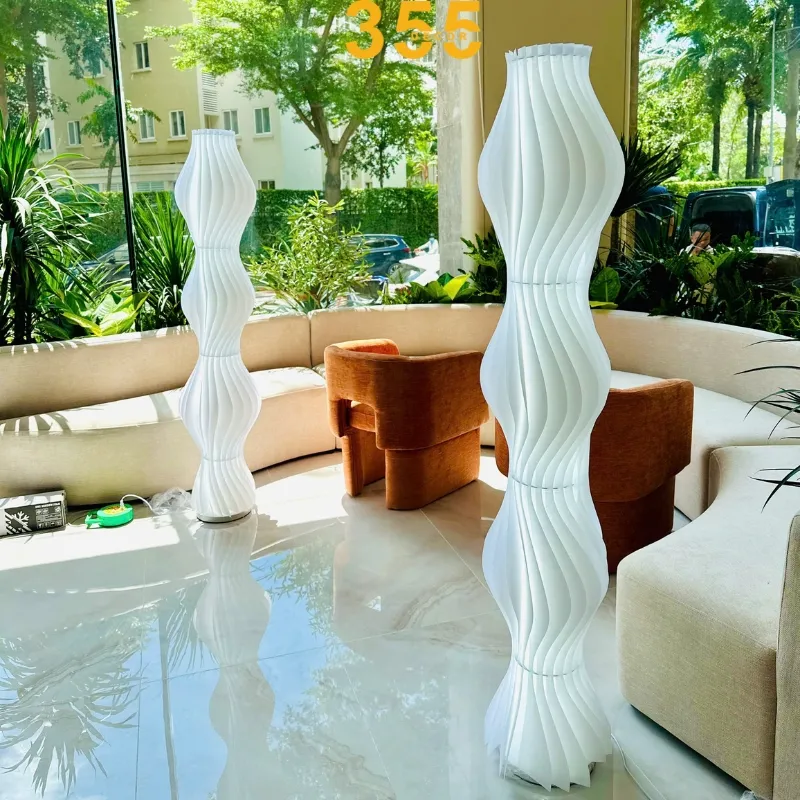 Mẫu đèn cây đứng "hot trend" độc đáo từ 355decor.