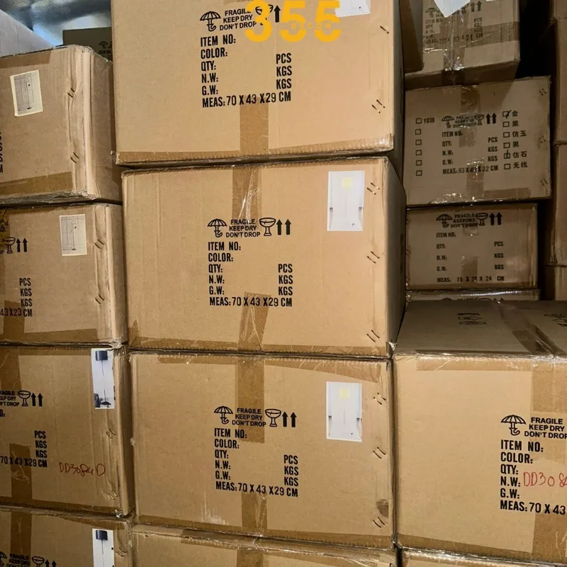 Thùng carton đóng gói cẩn thận