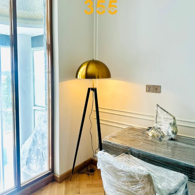 Đèn Đứng DD32 4 điểm nhấn độc đáo cho góc phòng làm việc hiện đại