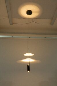 ĐÈN THẢ THIẾT KẾ TTK144 2 đèn thả trần trang trí ánh áng vàng