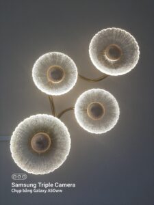 đèn tường trang trí cầu thang sang trọng vk131 