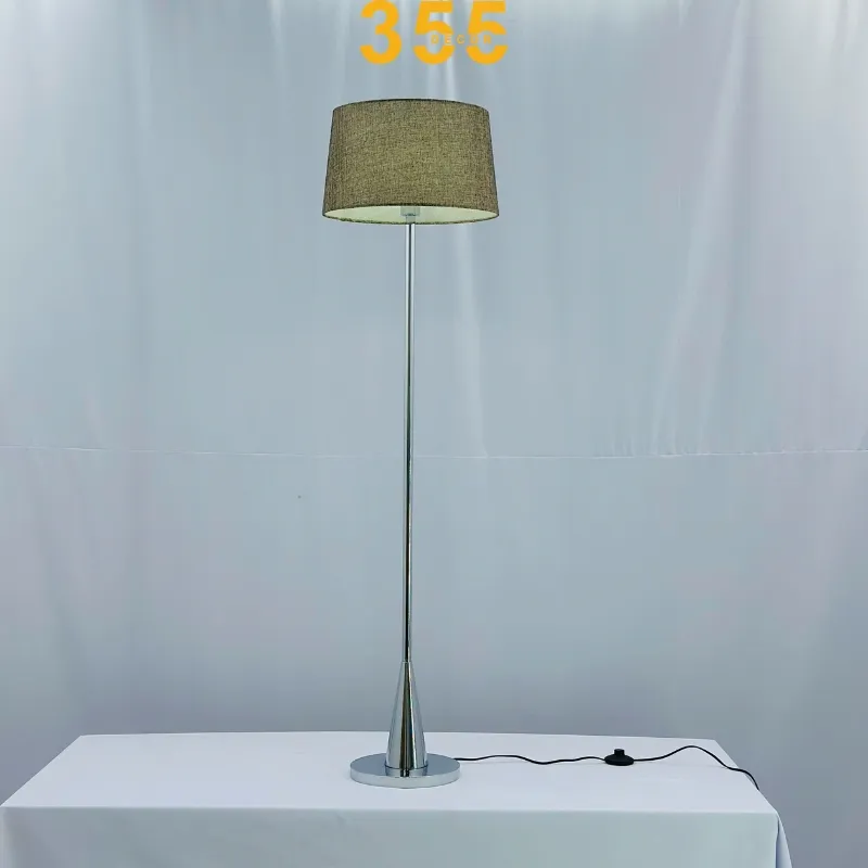 Đèn Đứng DD794 5 Đèn đứng mang vẻ đẹp hiện đại không lỗi thời theo thời gian